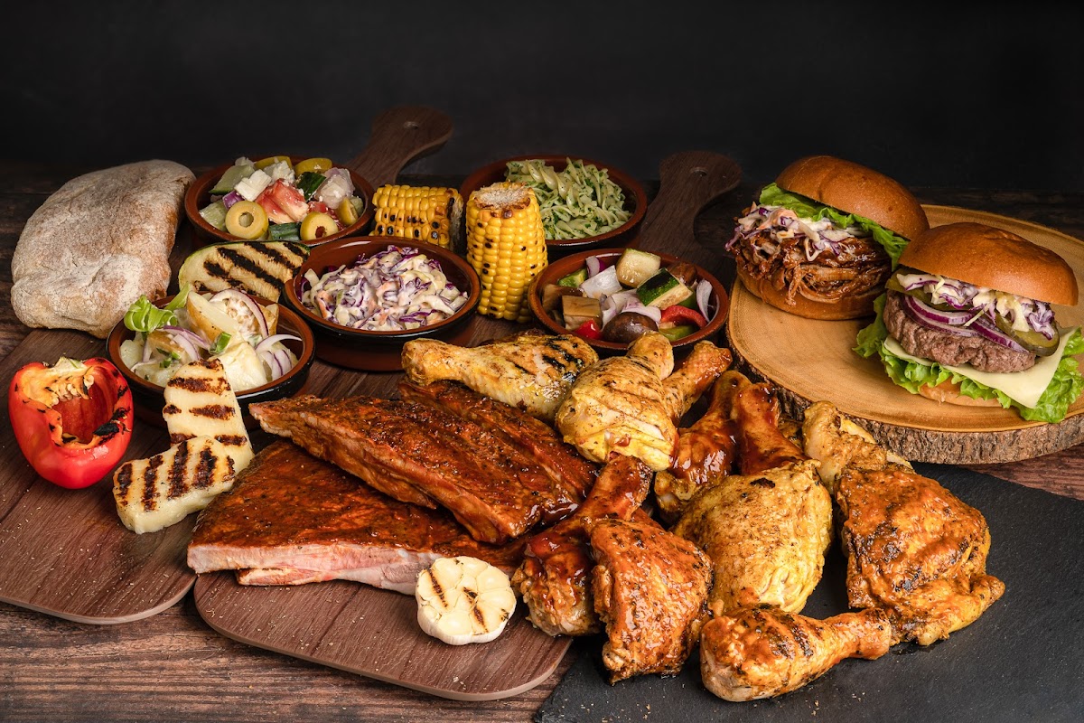 La Maison À La Carte Restaurant & Bar-3